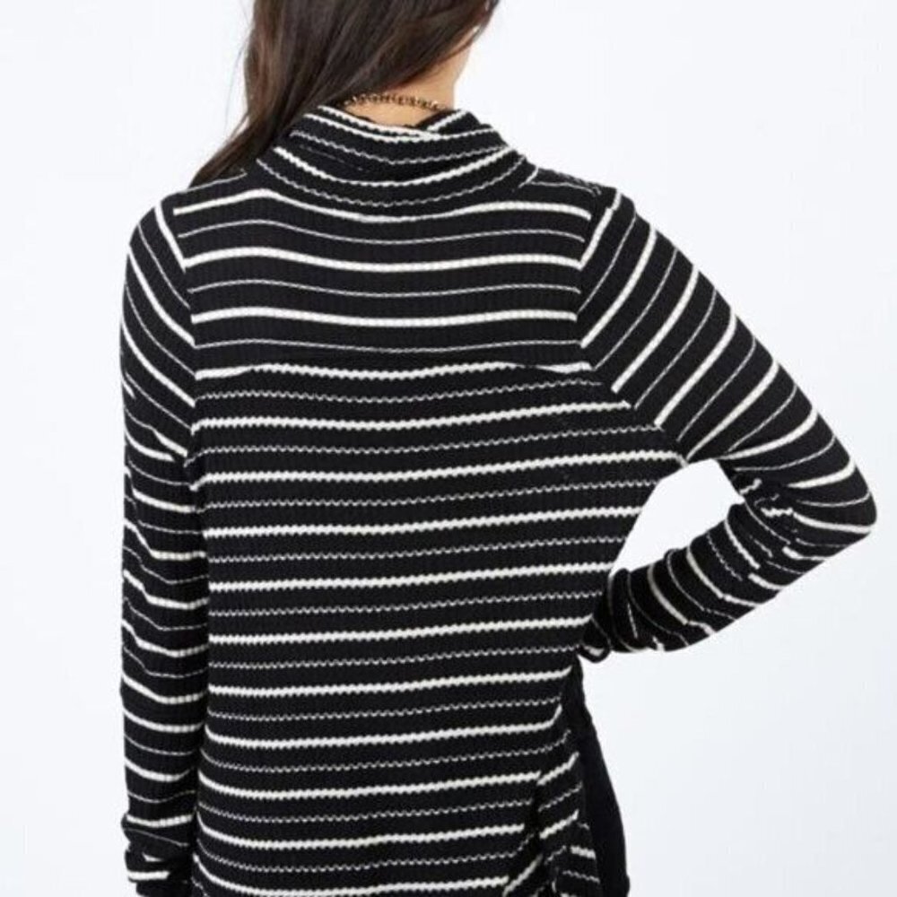 Free People We the Free Kristina Striped Drippy Waffle knit cowl Thermal Top M - Picture 7 of 14